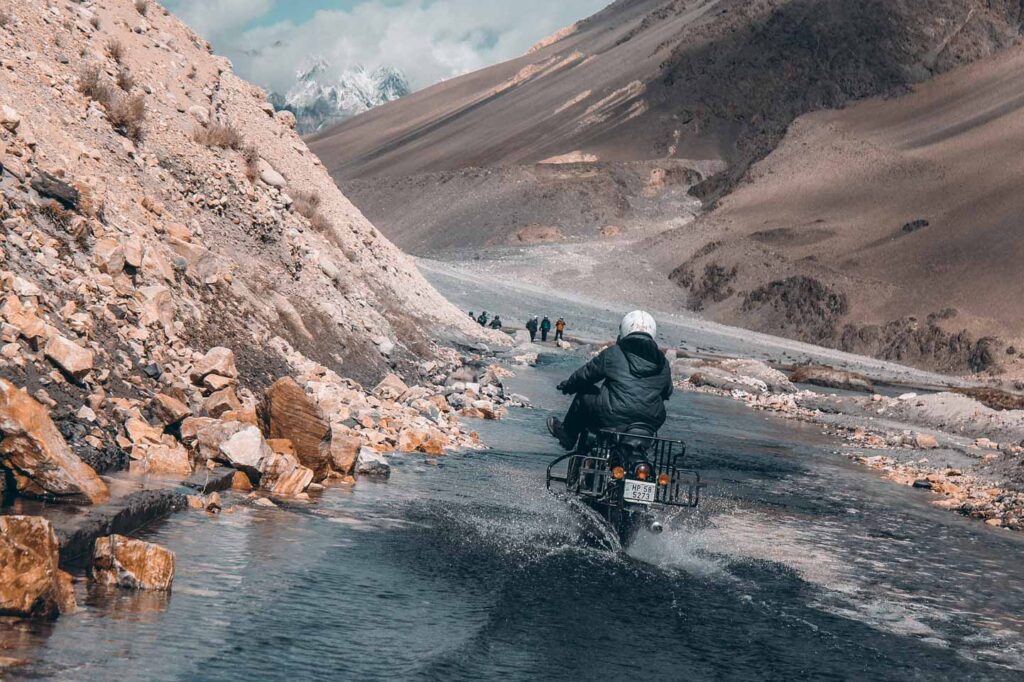 Motorbiking Indian Himalaya